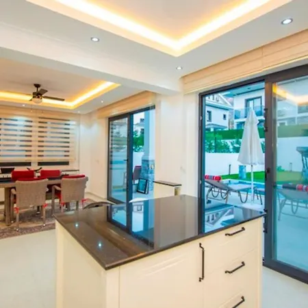 Annabel ,central Hisaronu * Fethiye