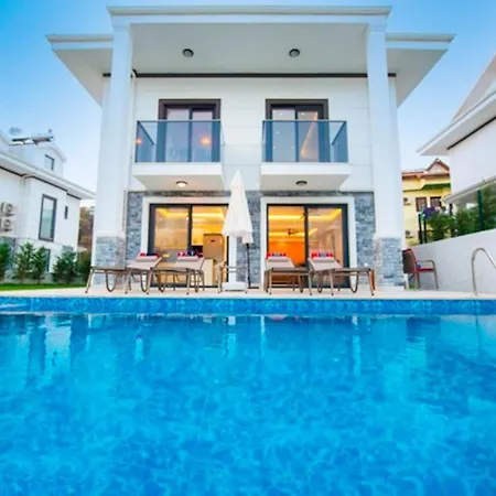 Annabel ,central Hisaronu Fethiye