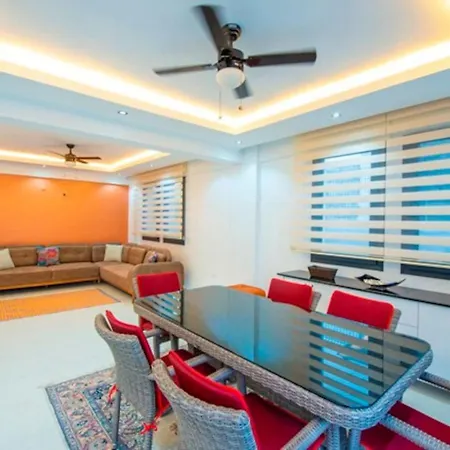 Holiday home Annabel ,central Hisaronu *